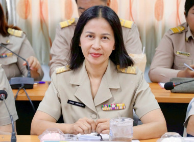 การประชุมขับเคลื่อนการปฏิบัติงานตามระบบการส่งเสริมสหกรณ์และกลุ่มเกษตรกร ประจำเดือนตุลาคม 2568 ของสำนักงานสหกรณ์จังหวัดนครศรีธรรมราช ประจำปีงบประมาณ พ.ศ.2569 วาระก่อนการประชุม ได้มีการมอบเกียรติคุณนักส่งเสริมสหกรณ์ดีเด่นและพนักงานราชการดีเด่น ประจำปี พ.ศ. ... พารามิเตอร์รูปภาพ 60